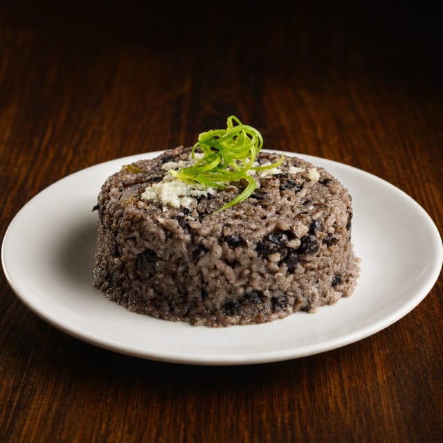 Congri | Cuban Black Beans & Rice.