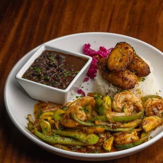 Camaron a La Criolla | Creole-Style Shrimp