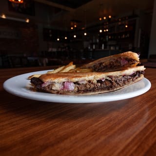 Vaca Frita Sandwich | Crispy Shredded Beef Sandwich